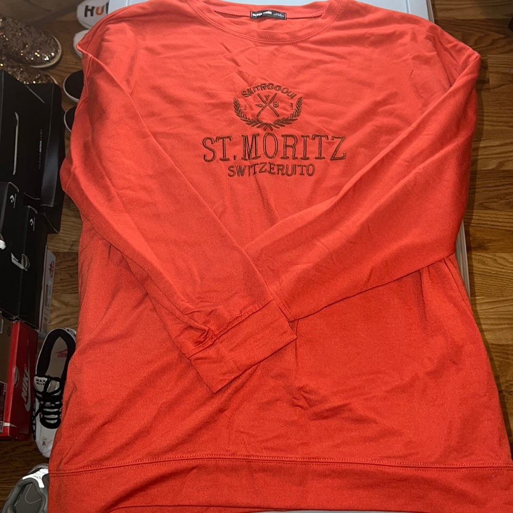 Rust color sweatshirt from BlushMark